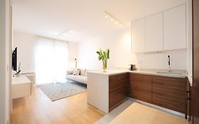 The City Block Apartment